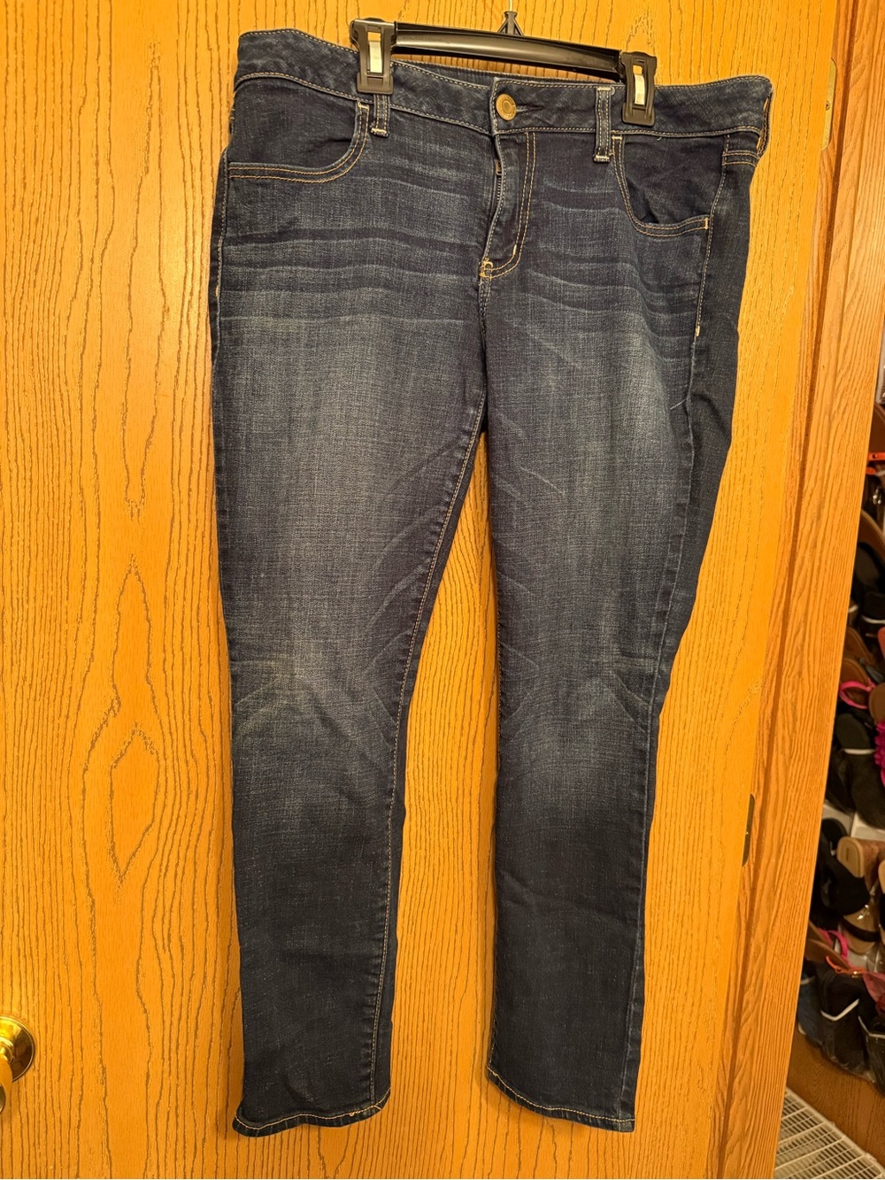 Size 14 short American Eagle super stretch Jeggings